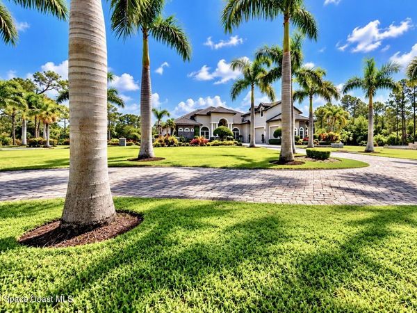 13050 81st Street , Fellsmere, FL 32948