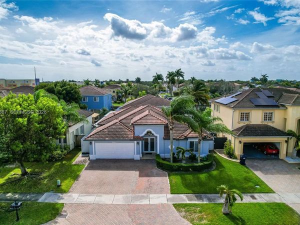15822 SW 140th St , Miami, FL 33196