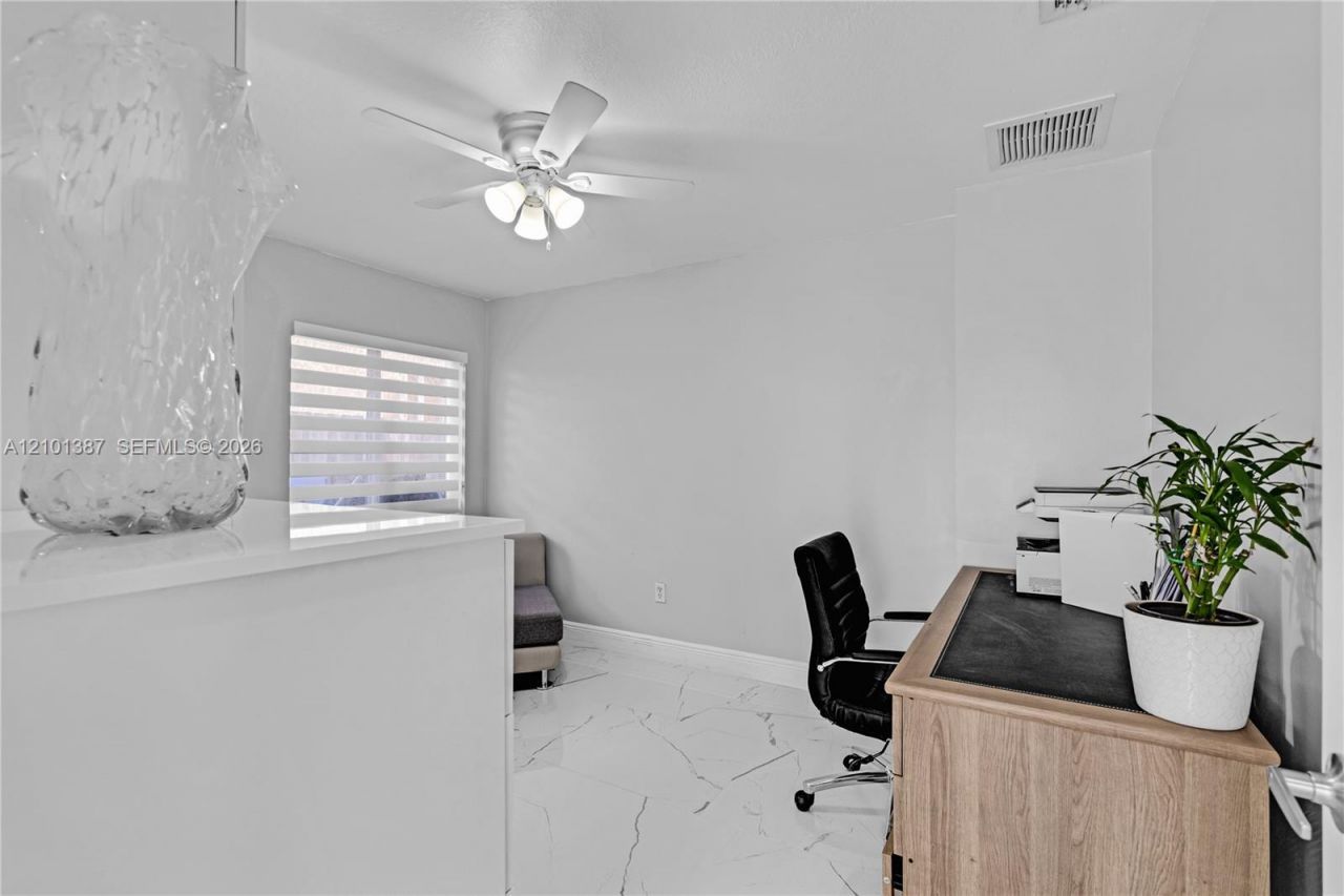 15822 SW 140th St, Miami, FL 33196 Photo