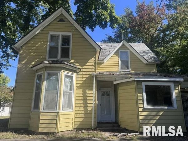 215 W VIENNA Street, Anna, IL 62906