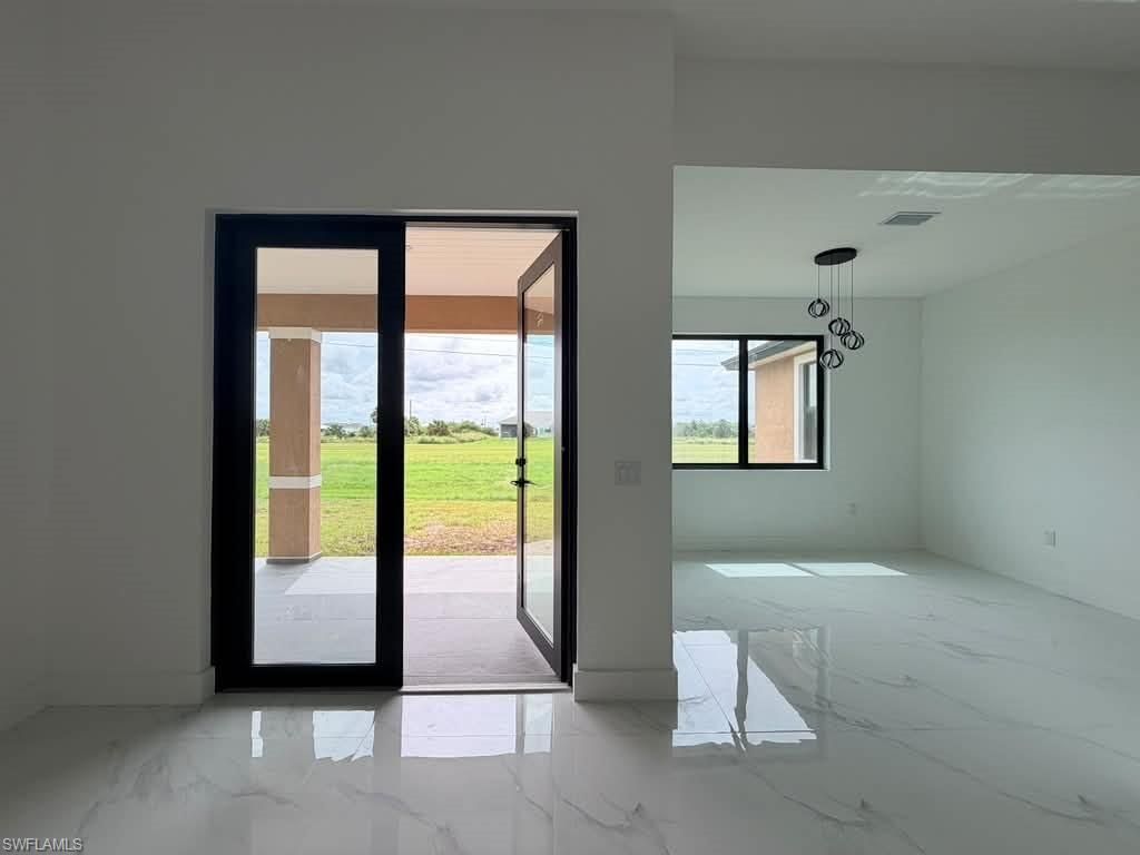 129 Carousel Ave, Labelle, FL 33935 Photo