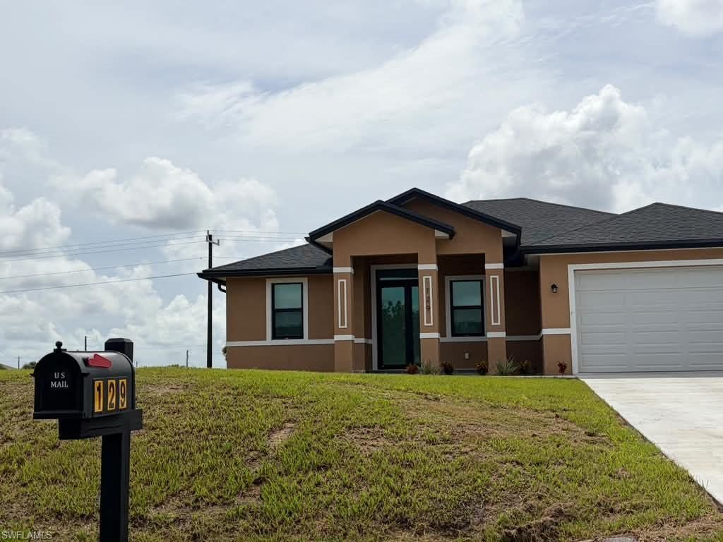 129 Carousel Ave, Labelle, FL 33935 Photo