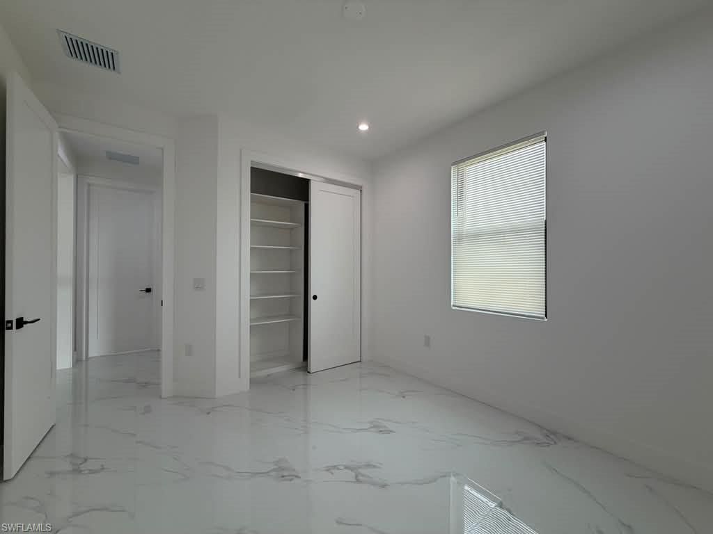 129 Carousel Ave, Labelle, FL 33935 Photo