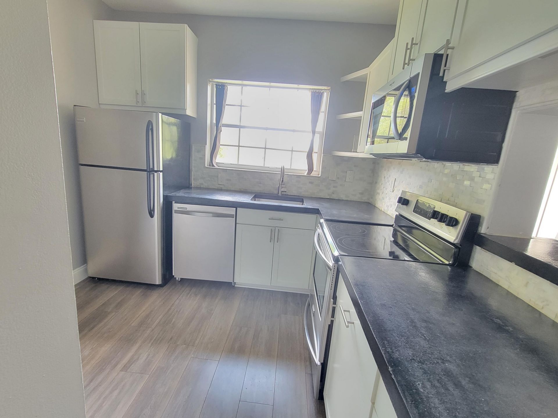 1791 NW 96th Terrace, Unit 4P, Pembroke Pines, FL 33024 Photo
