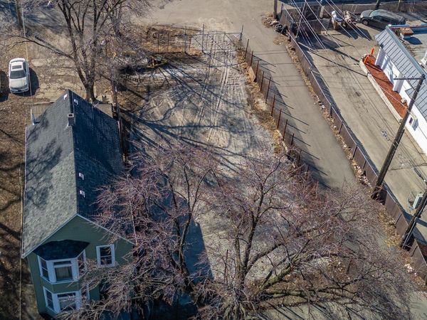 4741 W Harrison Street , Chicago, IL 60644