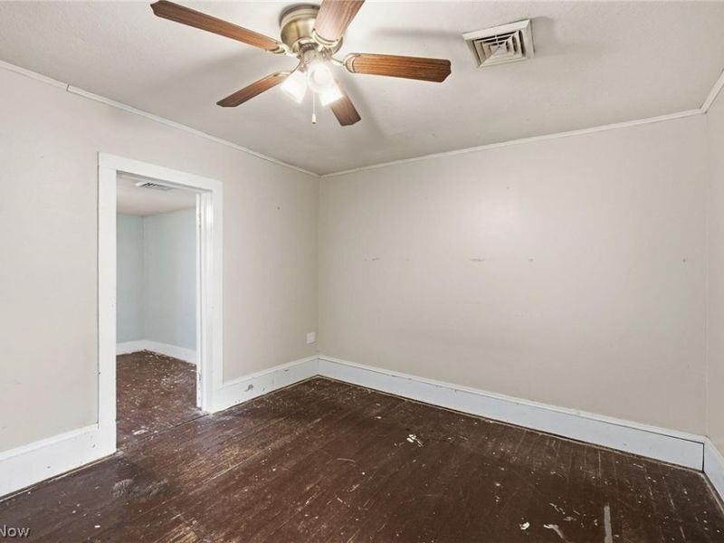29 S High Street, Jeromesville, OH 44840 Photo 13