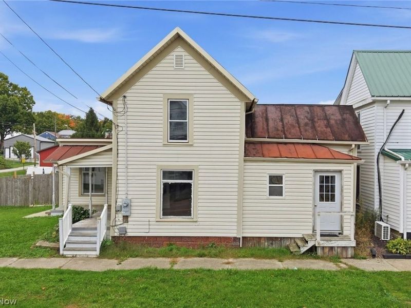 29 S High Street, Jeromesville, OH 44840 Photo 2