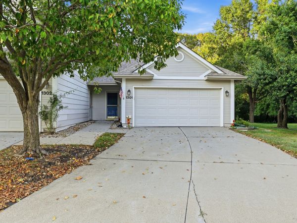 3305 Ep True Parkway, Unit 1301, West Des Moines, IA 50265