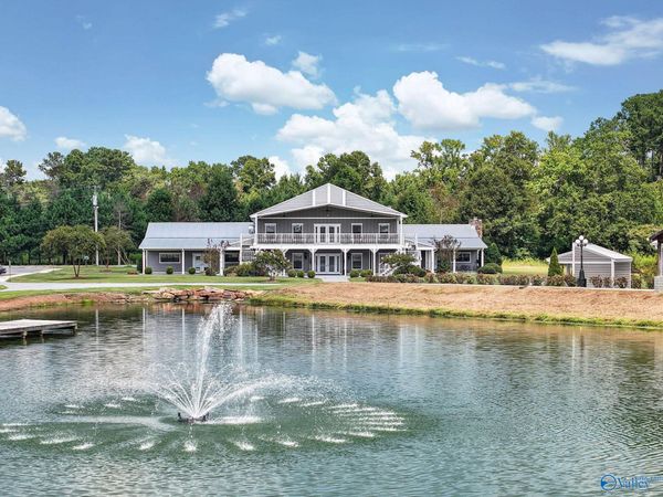 2180 Section Line Road, Albertville, AL 35950