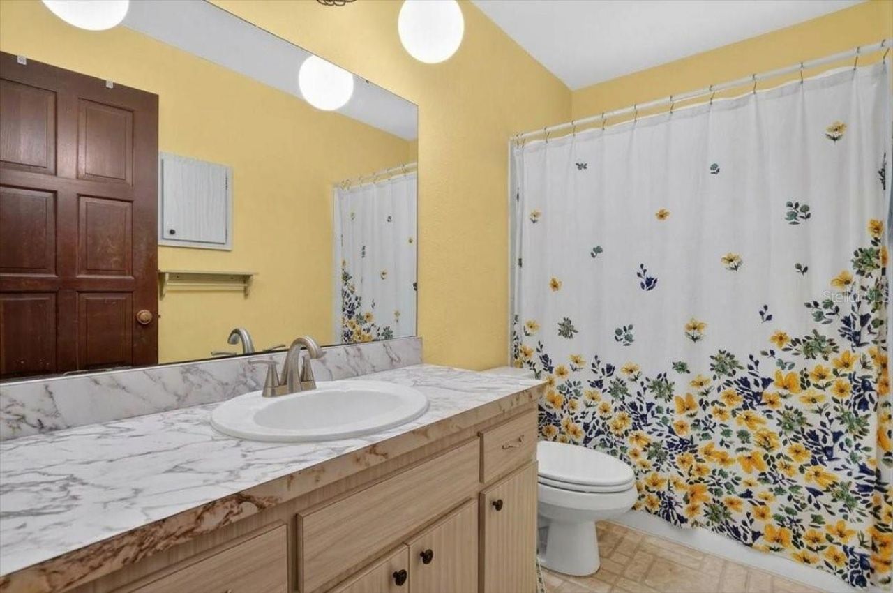 1870 Mova Street, Sarasota, FL 34231 Photo