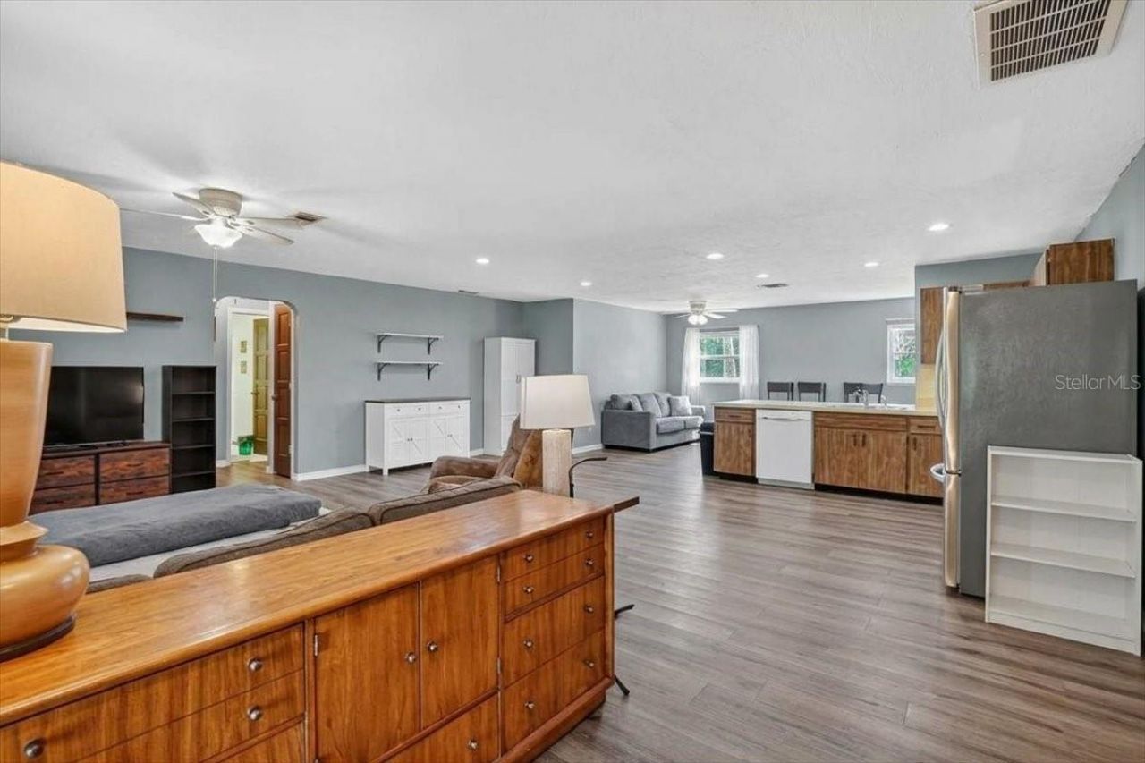 1870 Mova Street, Sarasota, FL 34231 Photo