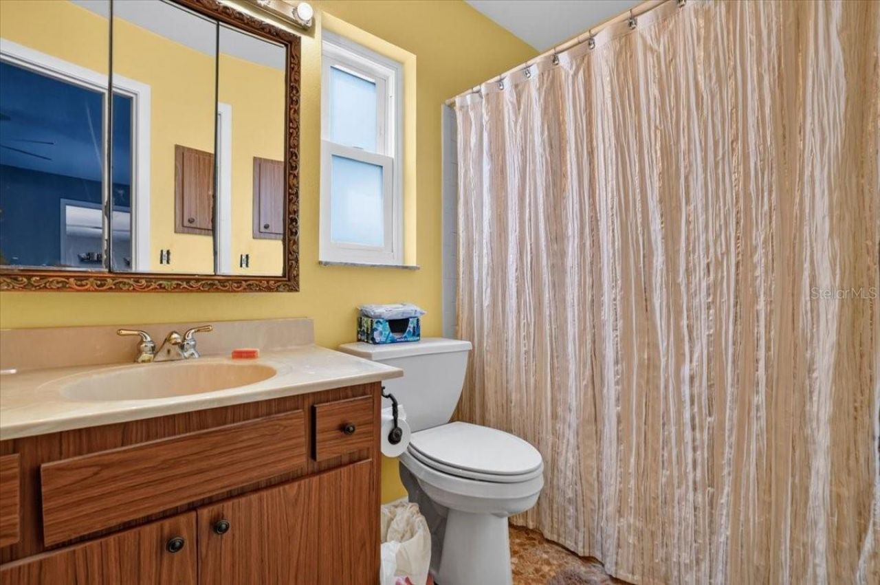 1870 Mova Street, Sarasota, FL 34231 Photo