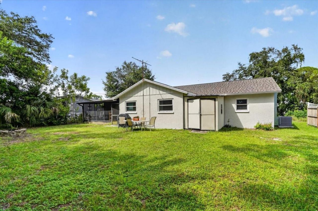 1870 Mova Street, Sarasota, FL 34231 Photo