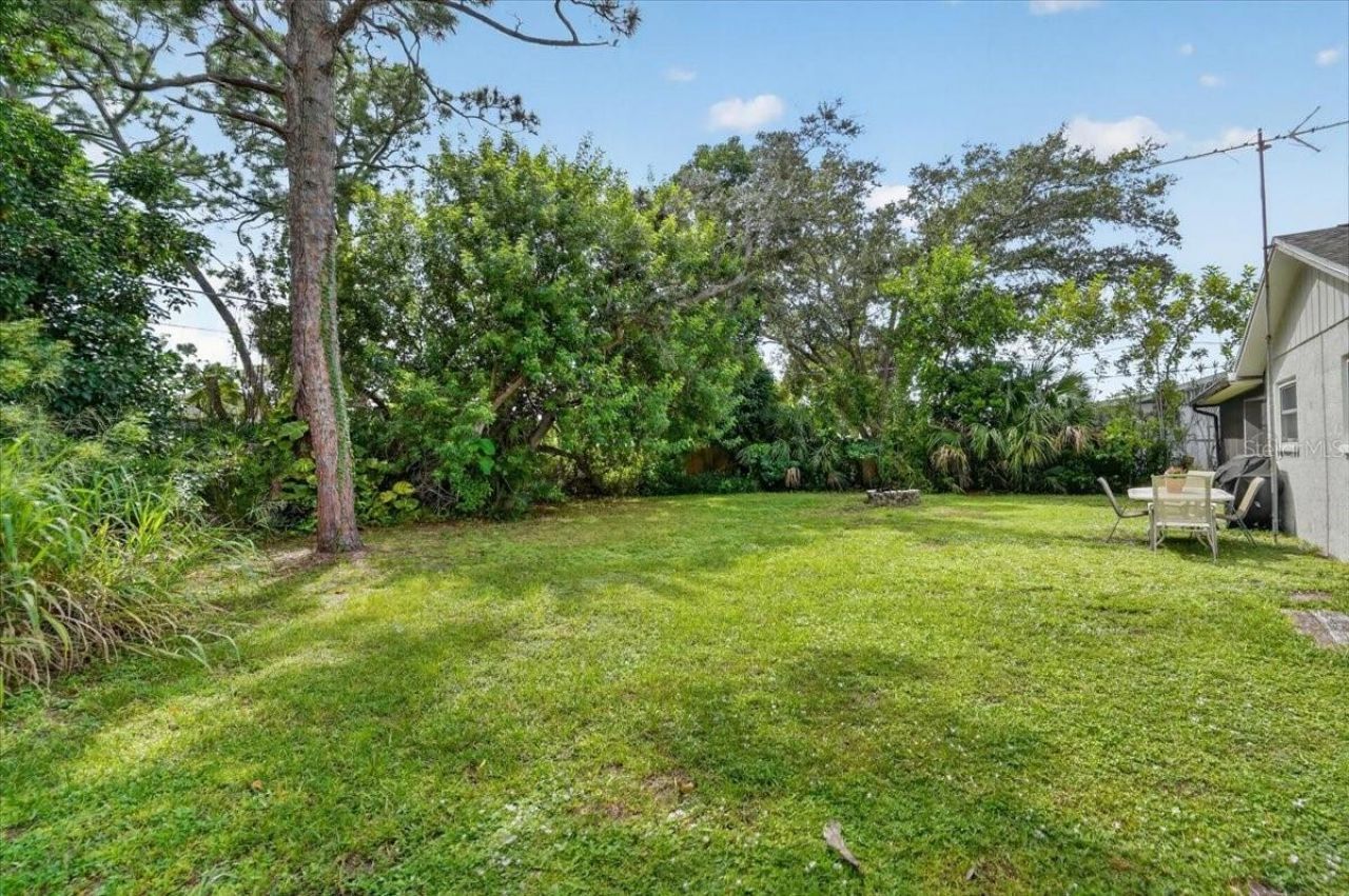 1870 Mova Street, Sarasota, FL 34231 Photo