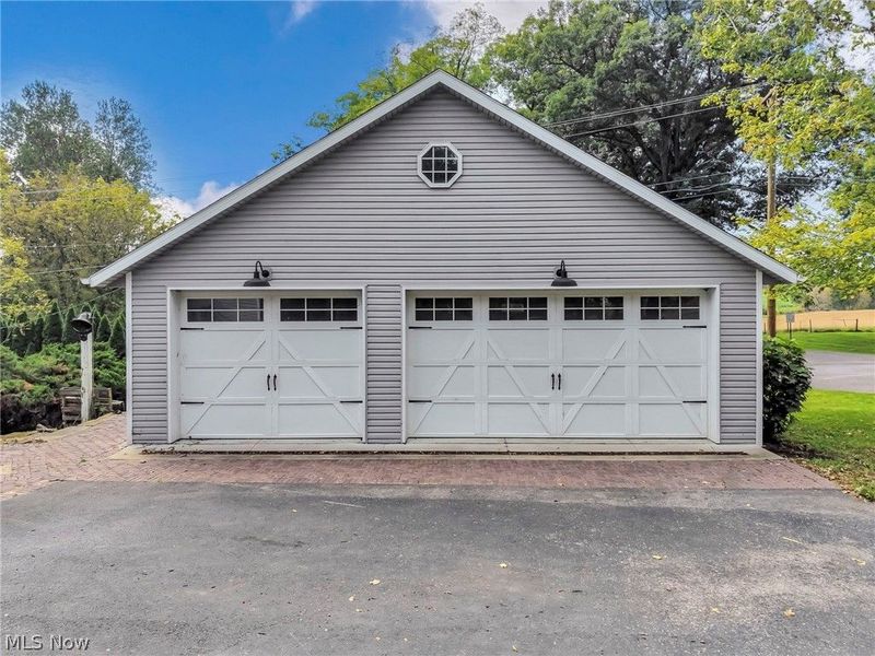 9625 Fox Lake Road, Orrville, OH 44667 Photo 2