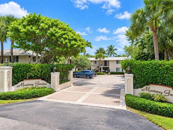 8617 SW 68th Ct , Unit 22, Pinecrest, FL 33156