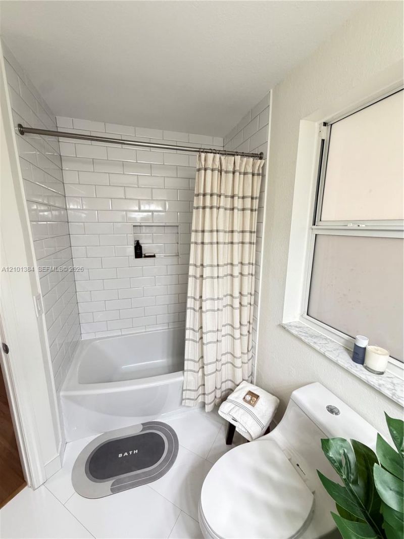8866 W Flagler St , Unit 207, Miami, FL 33174 Photo
