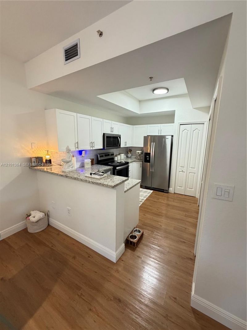 8866 W Flagler St , Unit 207, Miami, FL 33174 Photo