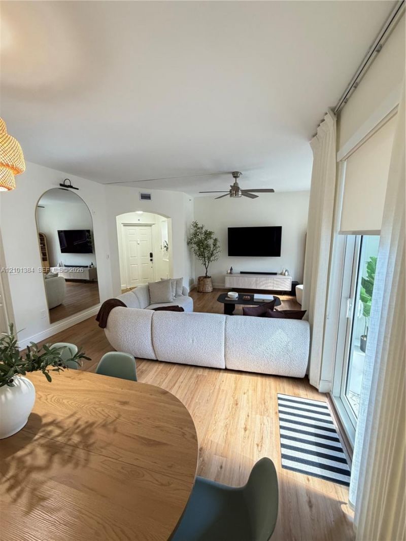 8866 W Flagler St , Unit 207, Miami, FL 33174 Photo
