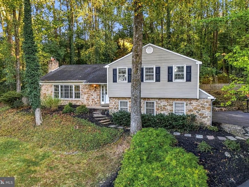 604 Hickory Lane, Berwyn, PA 19312 Main Photo