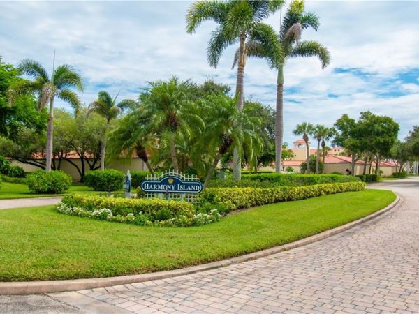 5030 Harmony Circle, Unit 102, Vero Beach, FL 32967