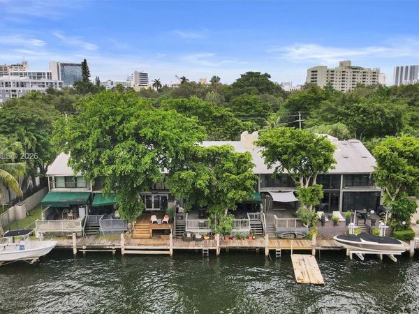 1000 NW N River Dr , Unit 6, Miami, FL 33136