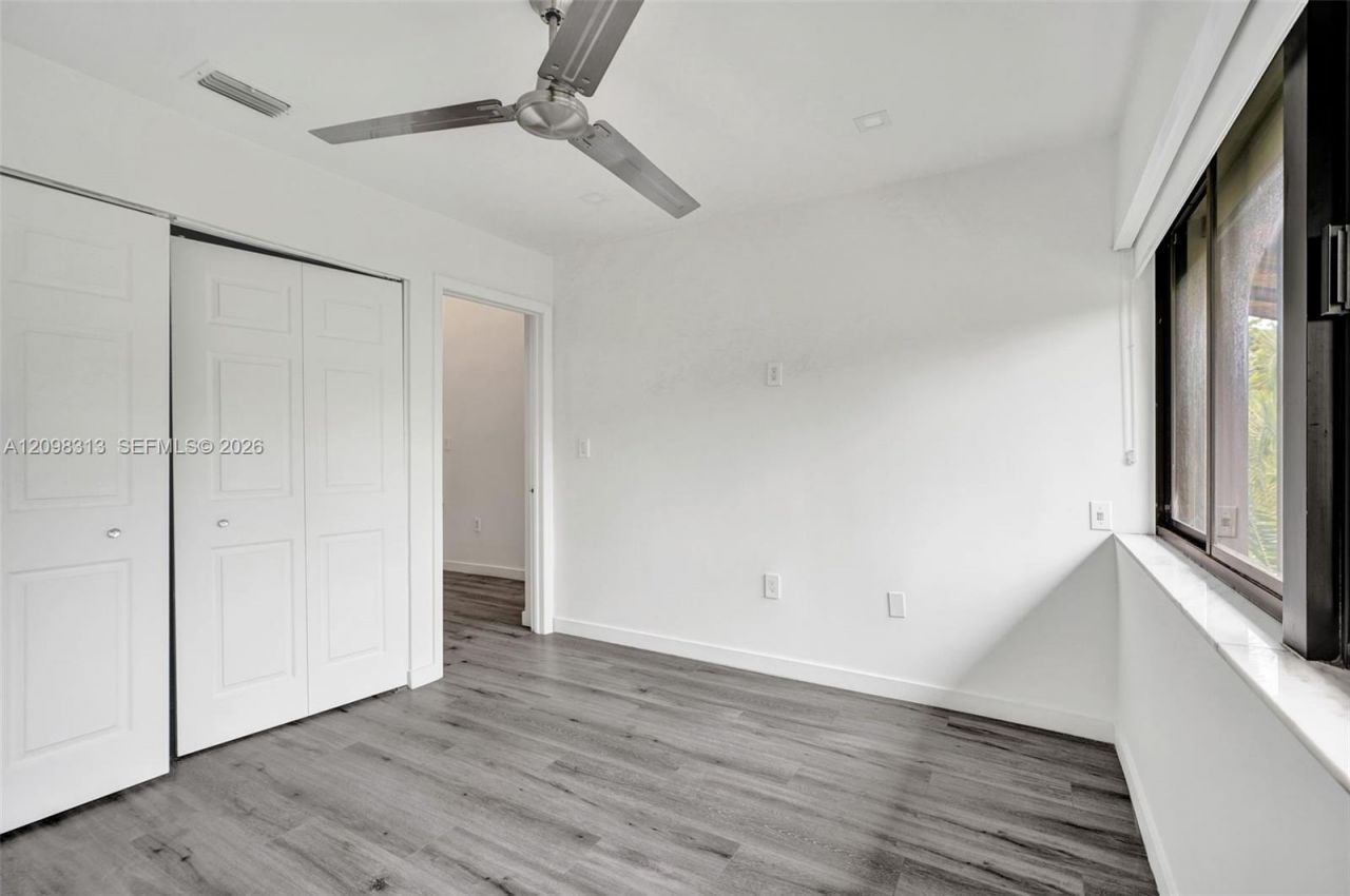 1000 NW N River Dr , Unit 6, Miami, FL 33136 Photo