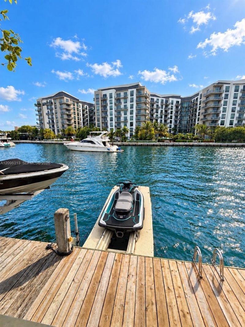 1000 NW N River Dr , Unit 6, Miami, FL 33136 Photo