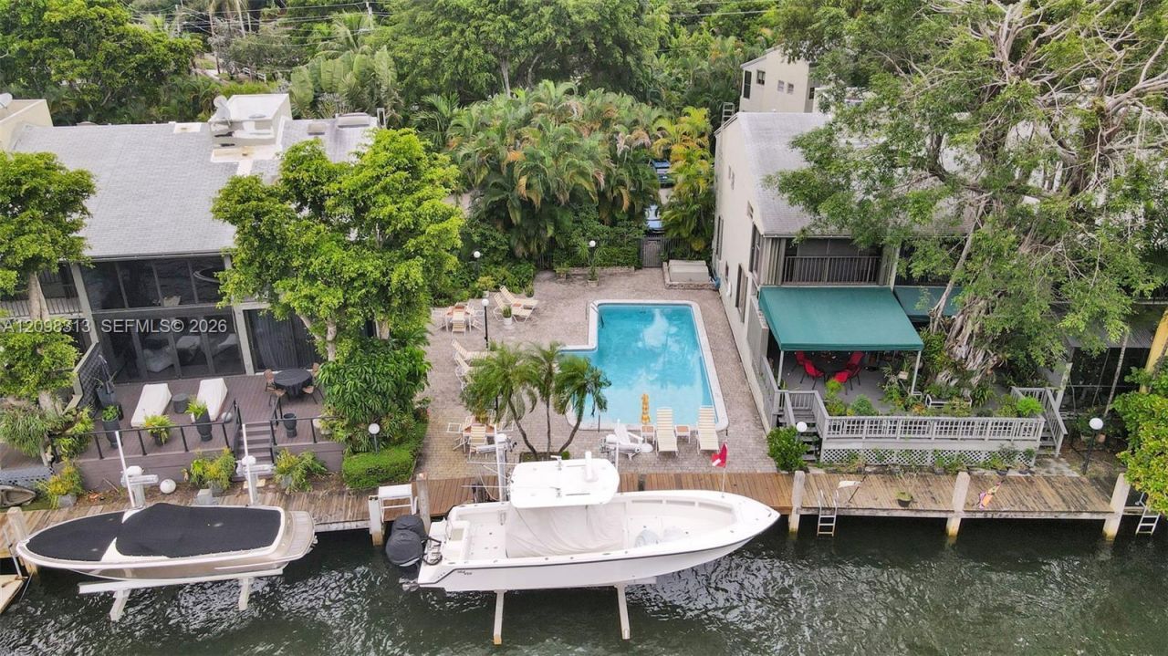 1000 NW N River Dr , Unit 6, Miami, FL 33136 Photo