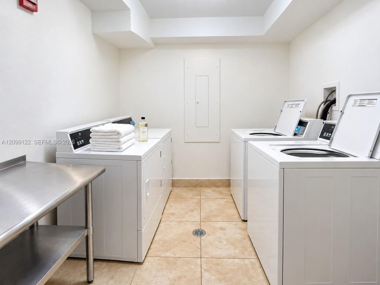 2851 NE 183rd St , Unit 905E, Aventura, FL 33160 Photo