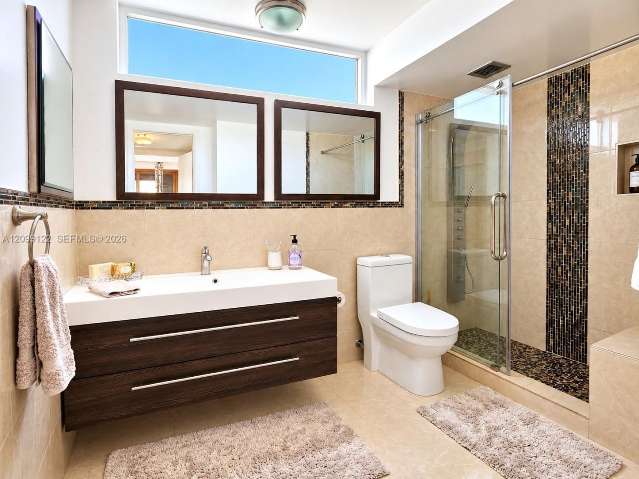 2851 NE 183rd St , Unit 905E, Aventura, FL 33160 Photo