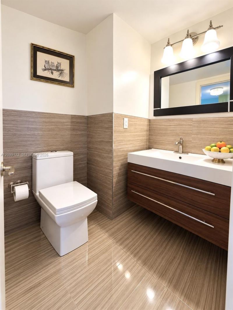 2851 NE 183rd St , Unit 905E, Aventura, FL 33160 Photo