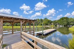 832 Curved Creek Court photo 4