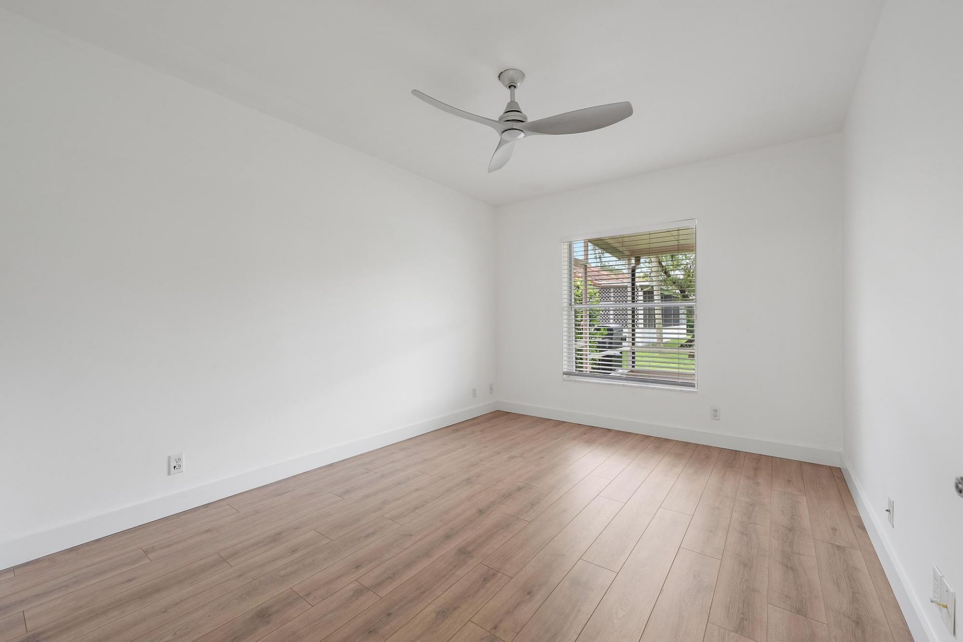 1045 Aspri Way, Riviera Beach, FL 33418 Photo
