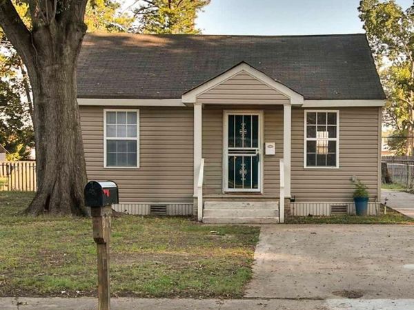 309 W Roosevelt Avenue, West Memphis, AR 72301