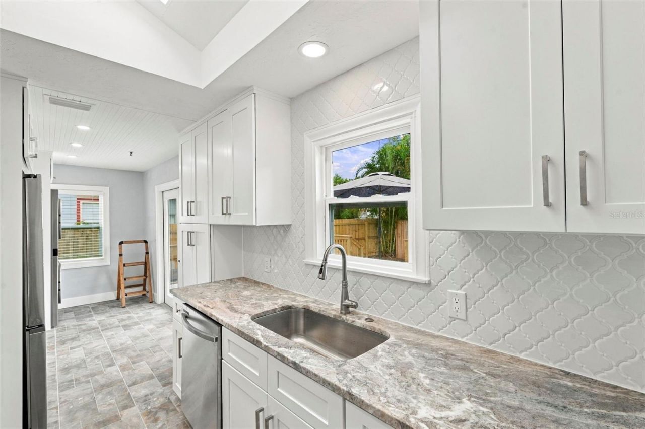 3631 N 4th Avenue N, Saint Petersburg, FL 33713 Photo