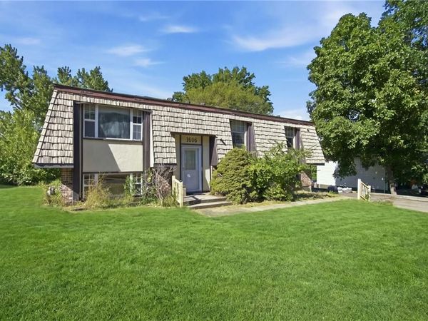 1606 NW 66th Street, Kansas City, MO 64118