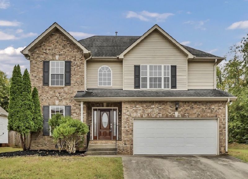 180 Cloe Ct, Clarksville, TN 37042 Main Photo
