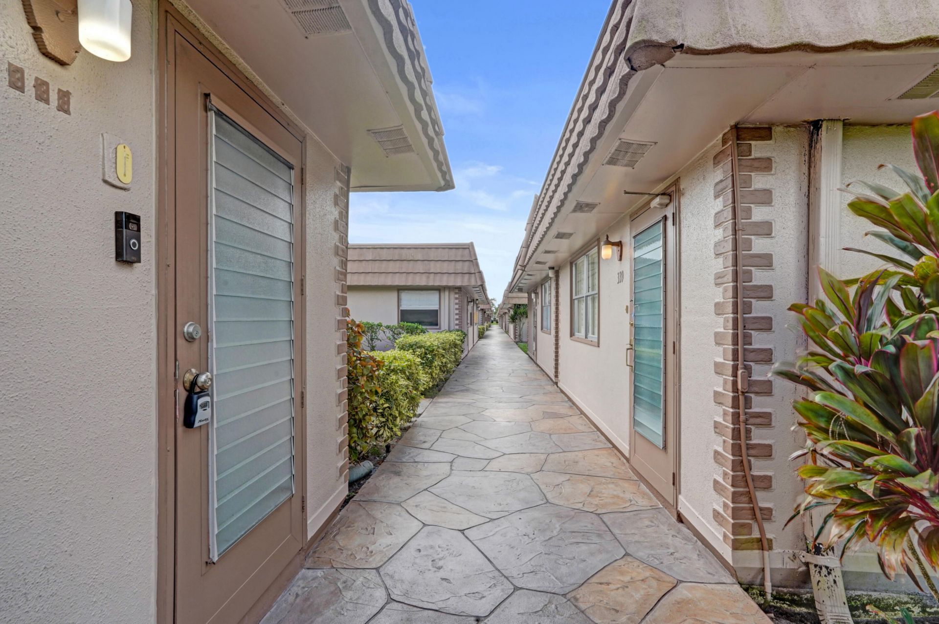 338 Seville O, Delray Beach, FL 33446 Photo