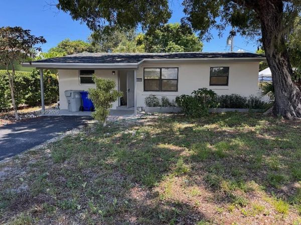 3840 NE 12th Ave , Pompano Beach, FL 33064