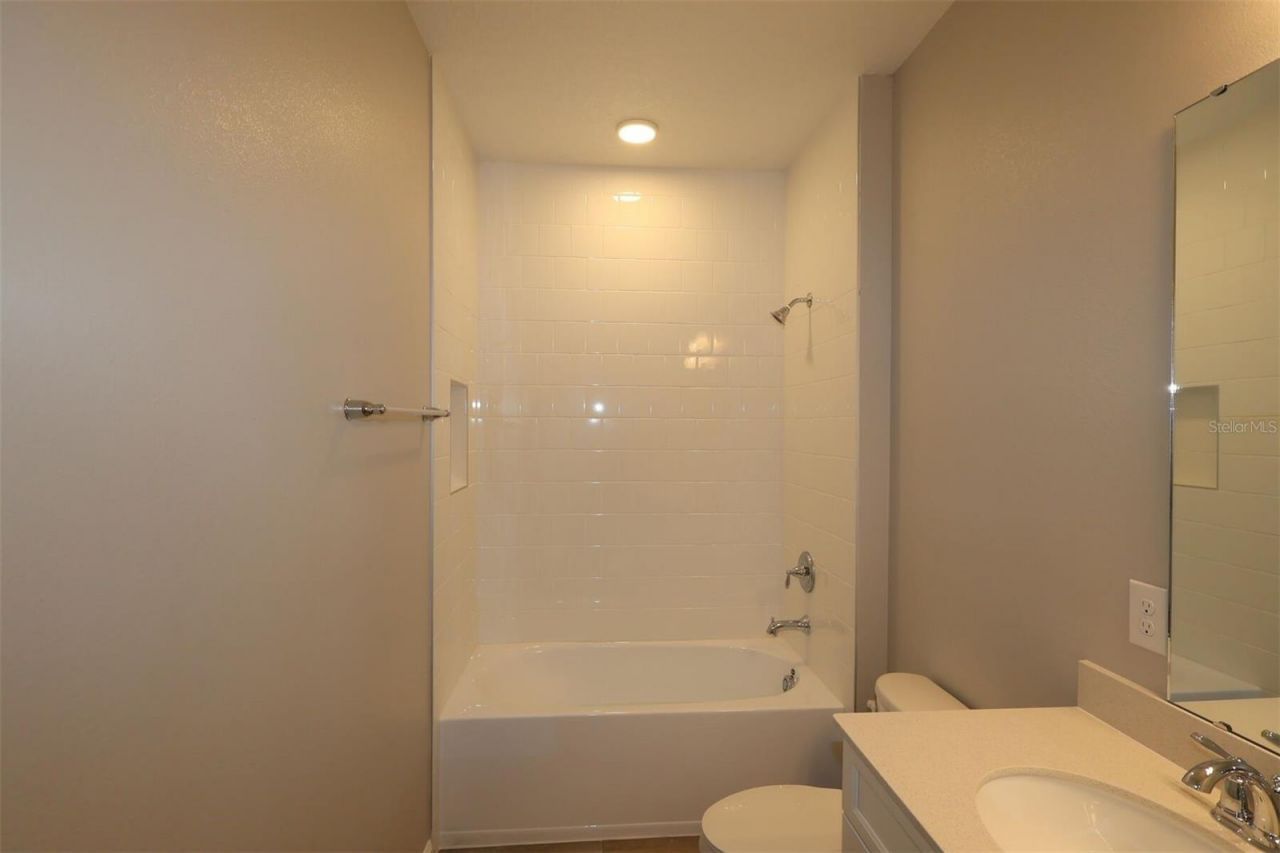 2963 Sweetgrass Lane , Zellwood, FL 32798 Photo