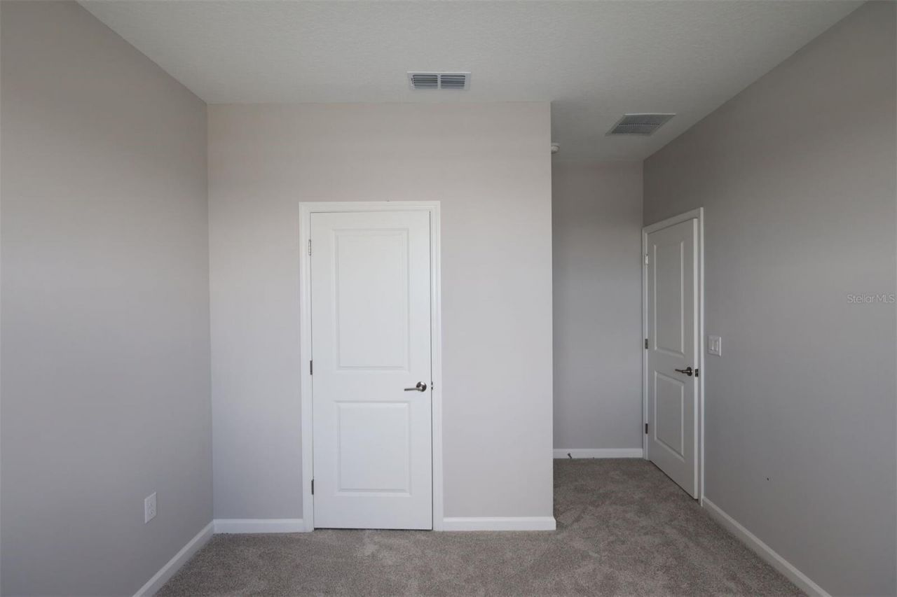 2963 Sweetgrass Lane , Zellwood, FL 32798 Photo