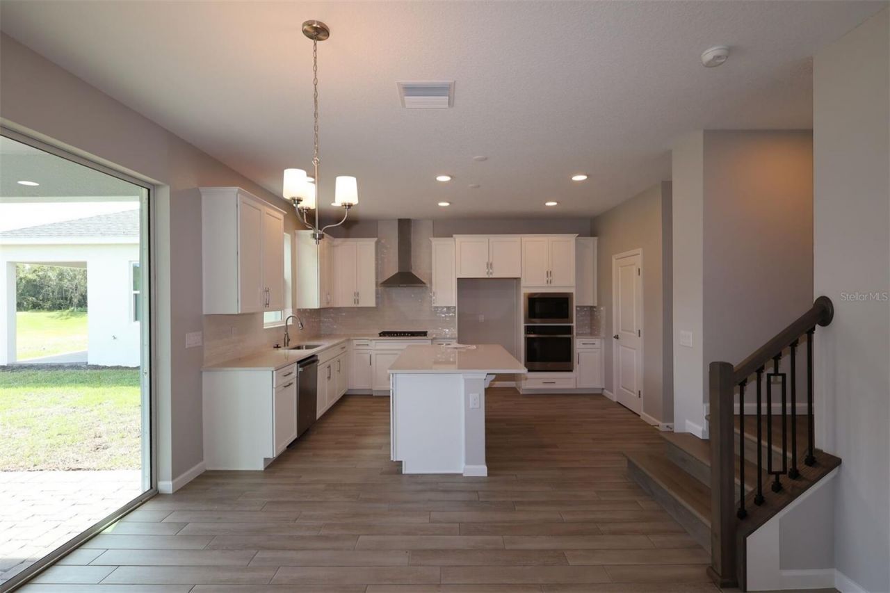 2963 Sweetgrass Lane , Zellwood, FL 32798 Photo