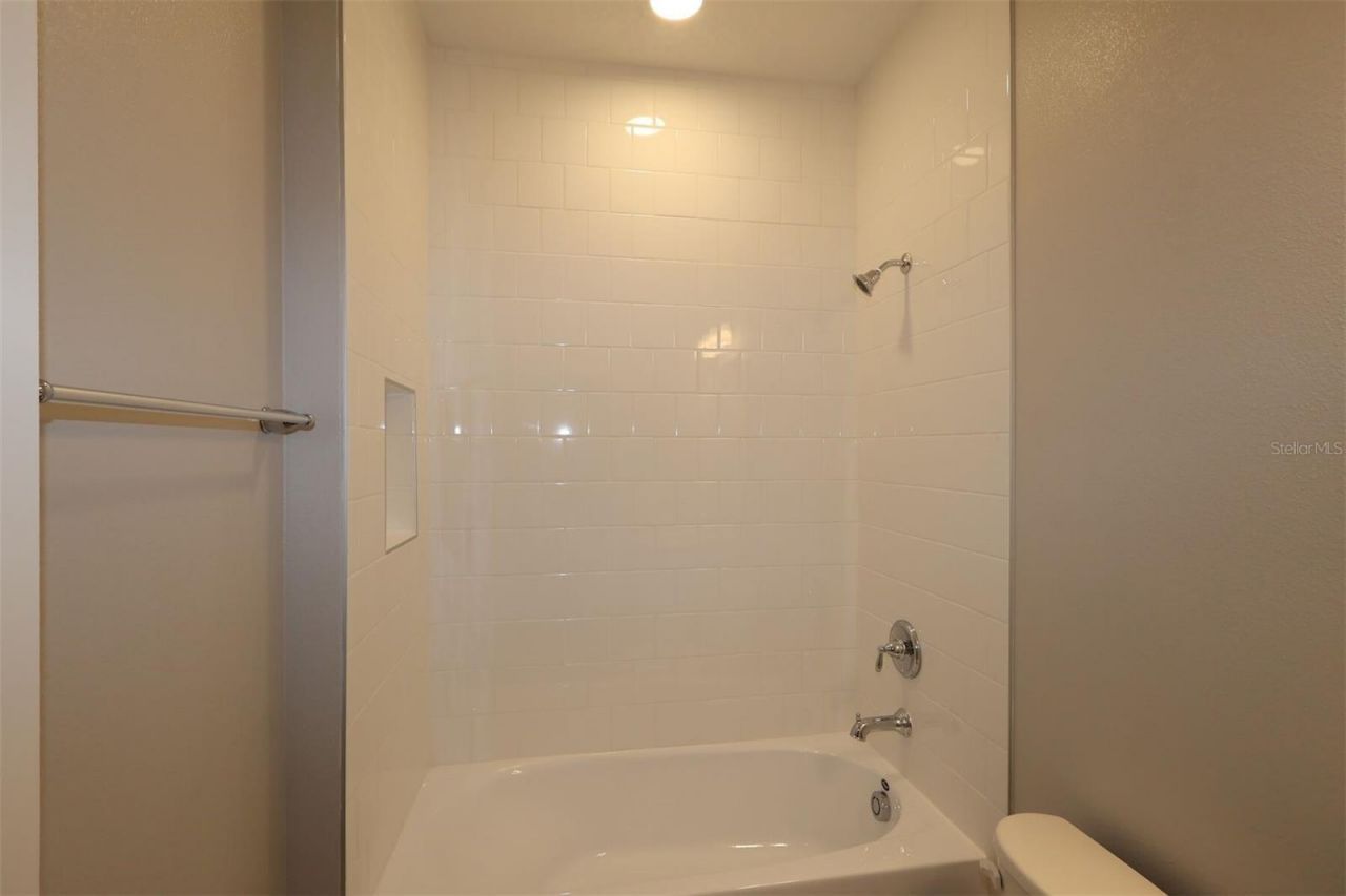2963 Sweetgrass Lane , Zellwood, FL 32798 Photo