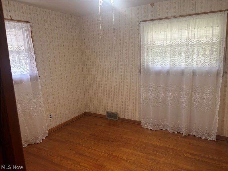 347 Porter Avenue, Campbell, OH 44405 Photo 16