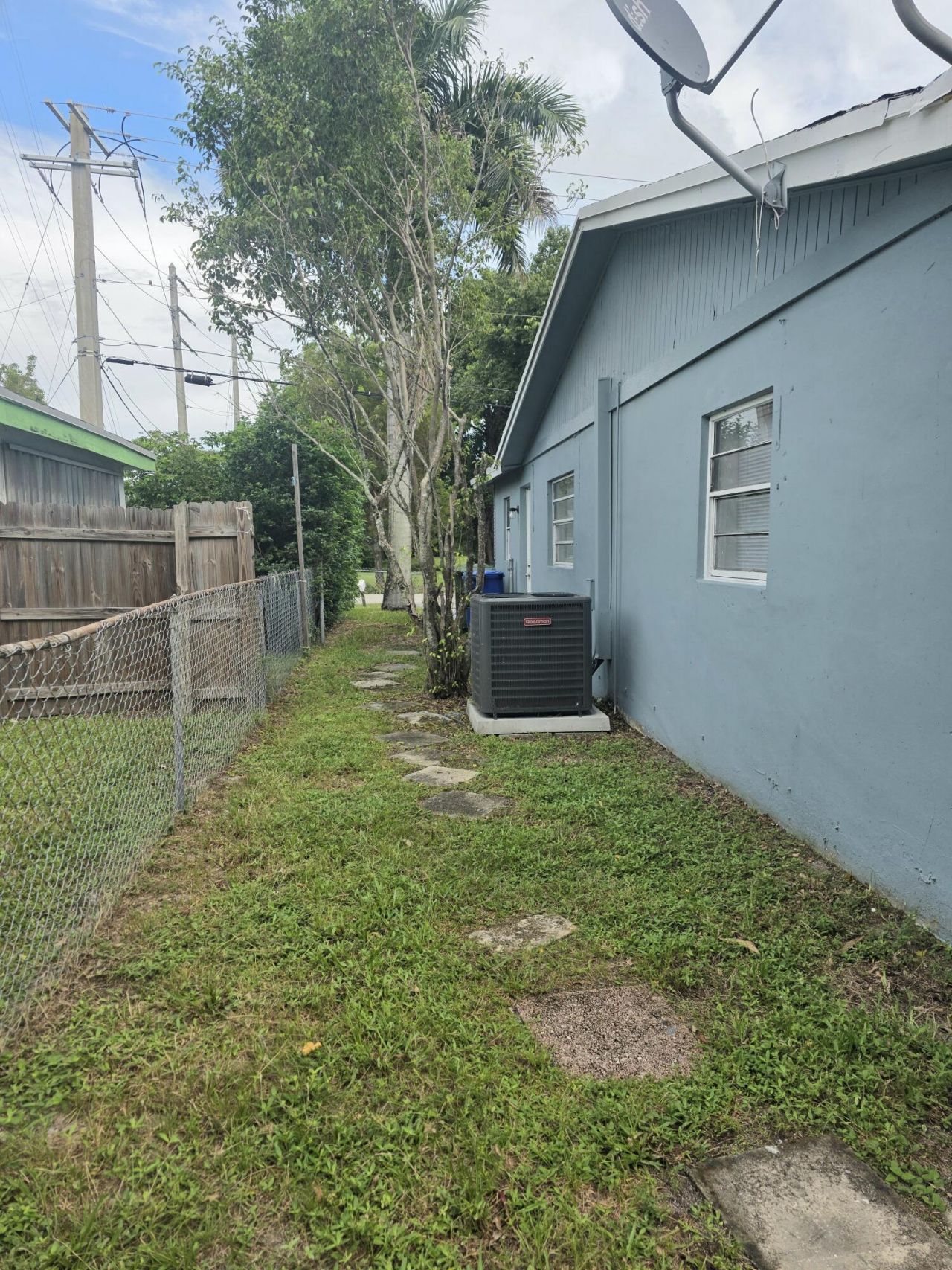 2131 NW 26th Avenue, Fort Lauderdale, FL 33311 Photo