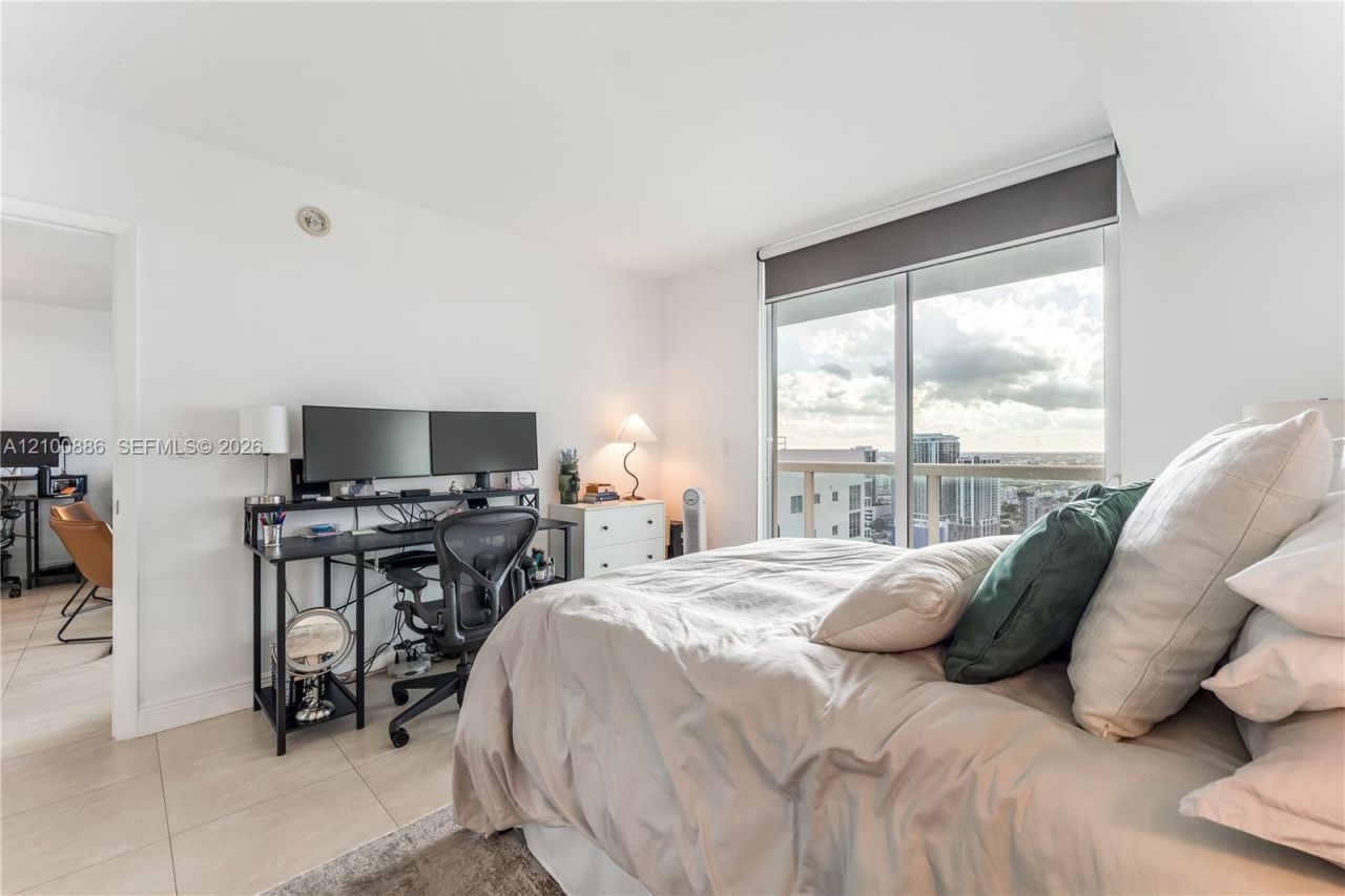 1800 N Bayshore Dr , Unit 4006, Miami, FL 33132 Photo