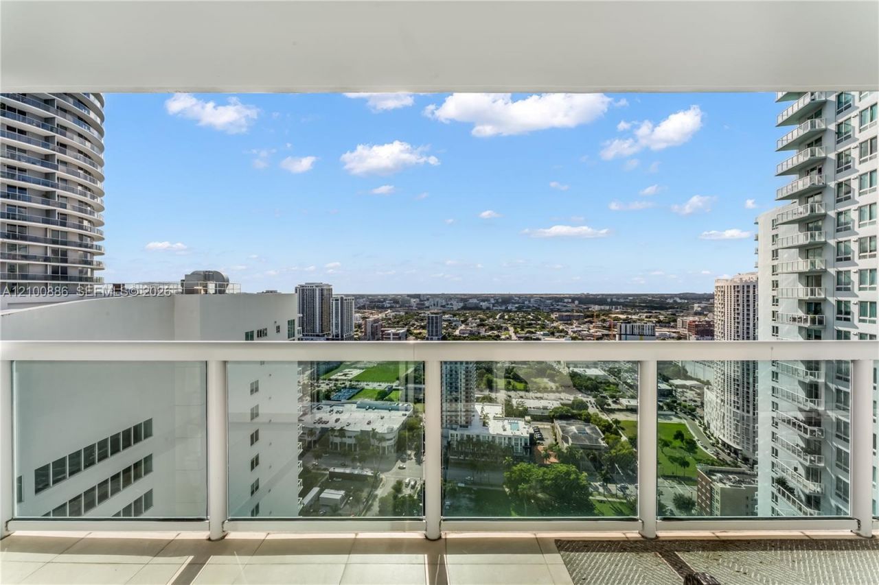 1800 N Bayshore Dr , Unit 4006, Miami, FL 33132 Photo