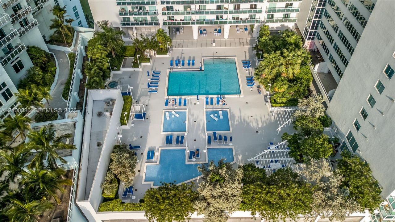 1800 N Bayshore Dr , Unit 4006, Miami, FL 33132 Photo