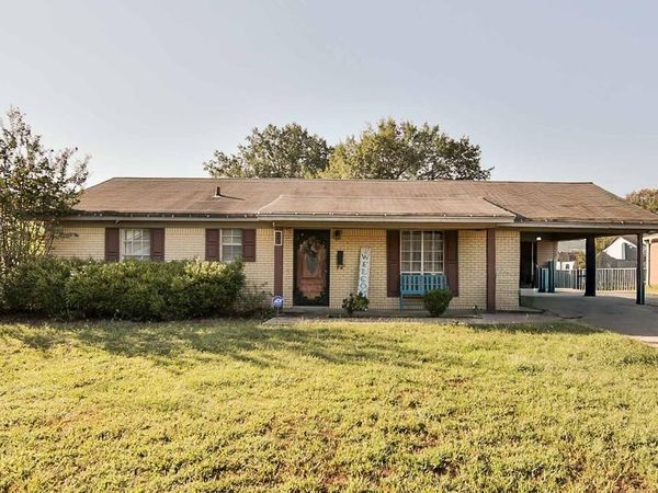 906 Balfour Road, West Memphis, AR 72301
